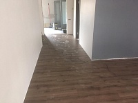 Подготовка основания и укладка кварцвиниловой плитки